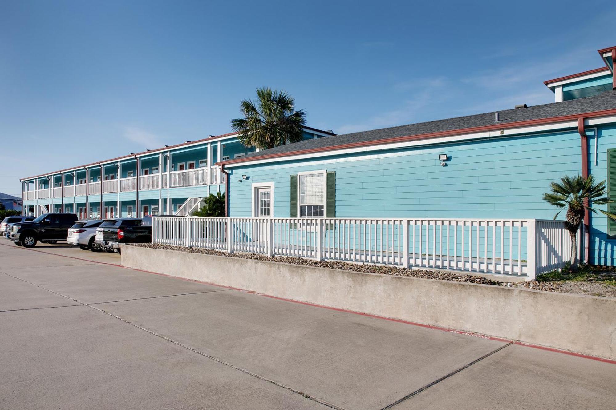 Plantation Suites And Conference Center Port Aransas Exterior foto