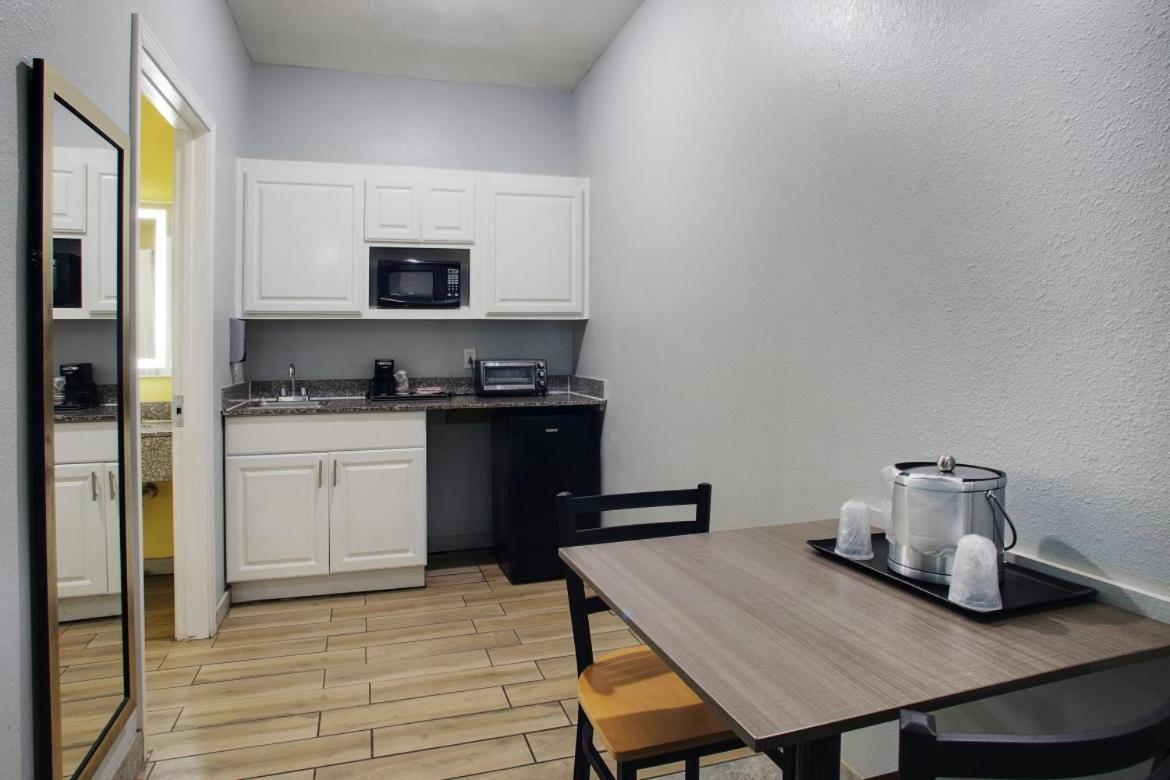 Plantation Suites And Conference Center Port Aransas Exterior foto
